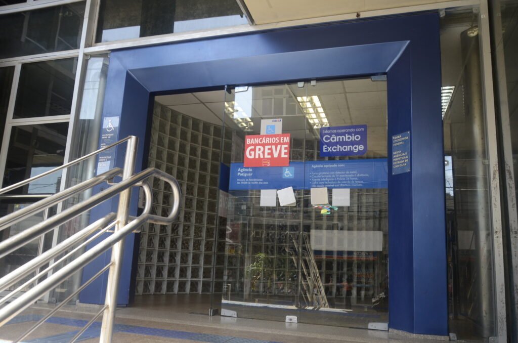 Bancários da Caixa mantêm greve no RN depois de rejeitar nova proposta