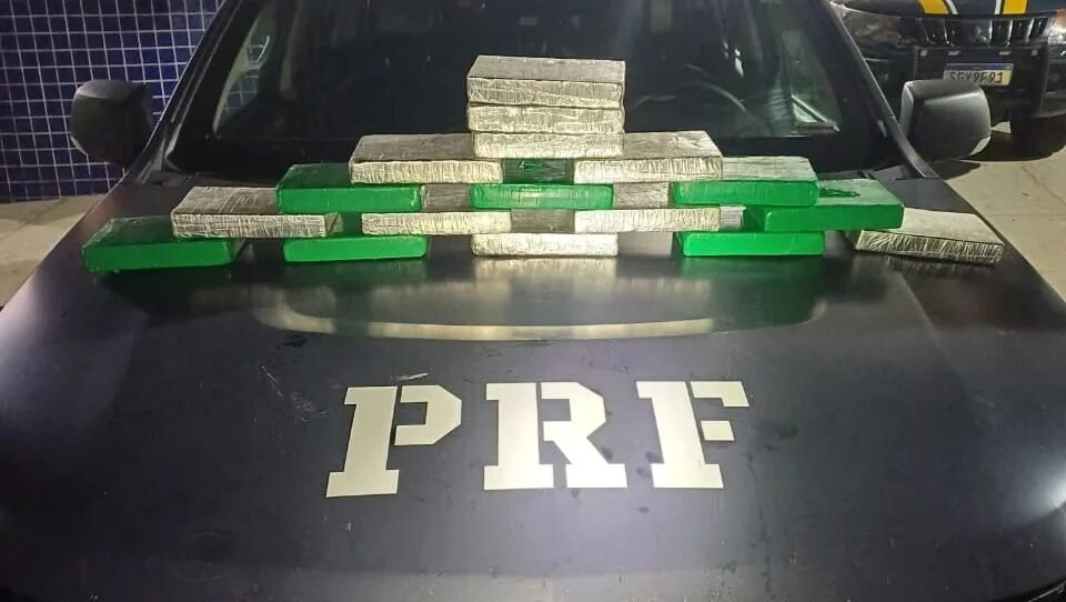 Brasil e Itália prendem grupo ligado a 4,6 toneladas de cocaína; Canadá discute se associar à União Europeia