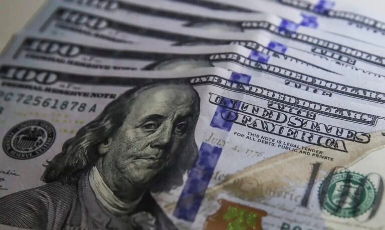 Dólar cai para R$ 5,17 e acumula recuo de 0,15% em setembro