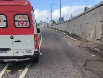 Motociclista cai do Viaduto do 4º Centenário, sofre fraturas expostas e é socorrido inconsciente