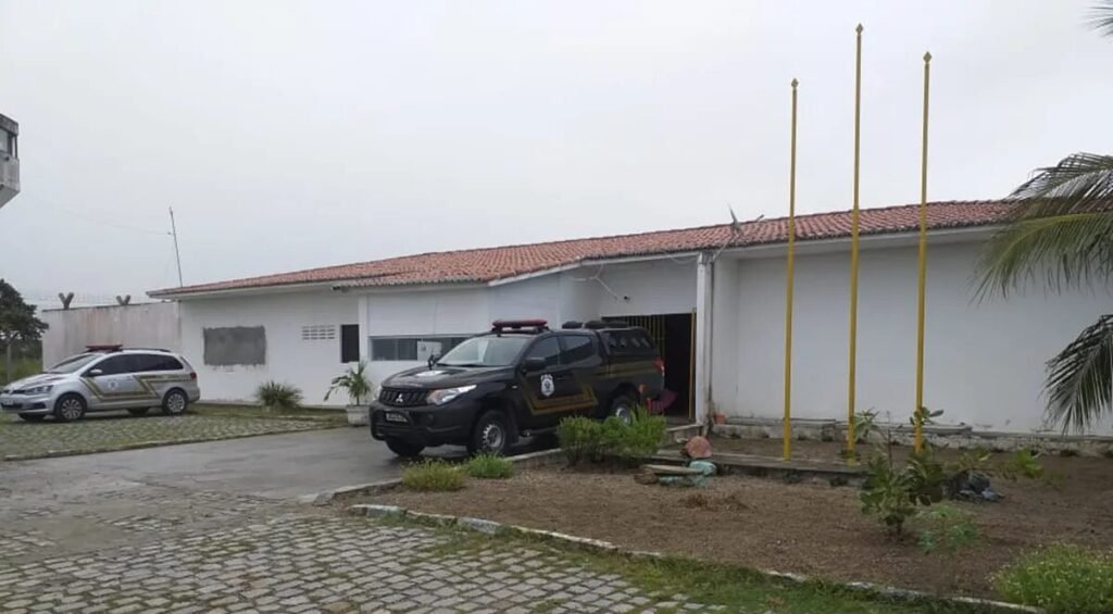 Seis internos fogem de cadeia pública no Agreste do RN