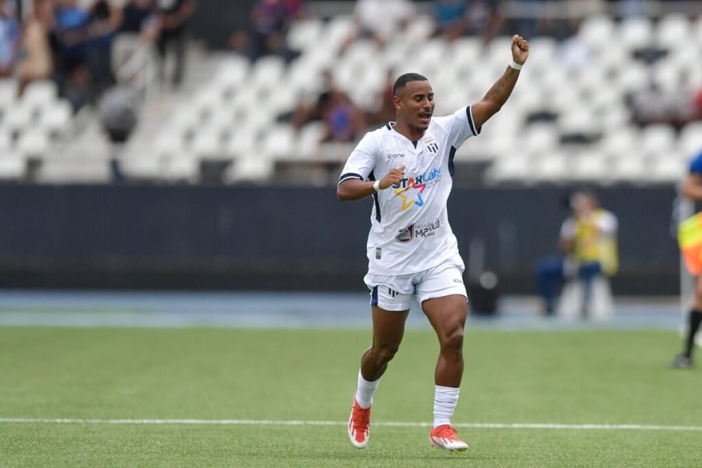 América-RN anuncia atacante Denilson, ex-Itabaiana e Maricá