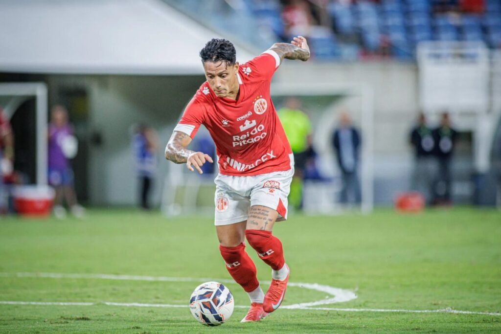 América-RN anuncia retorno do meia Dudu Figueiredo, ex-CSA