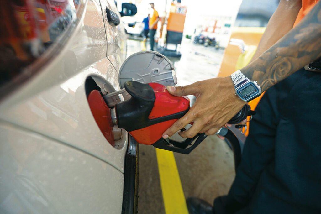 Diesel sobe e gasolina e etanol caem em Natal em outubro, aponta pesquisa