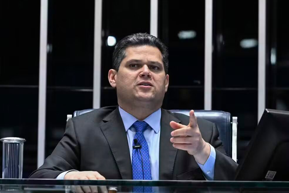 Fim da escala 6×1 entra na pauta do Senado na próxima semana