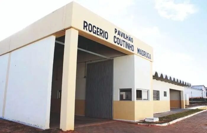 Governo cria força-tarefa para reforçar segurança em presídio
