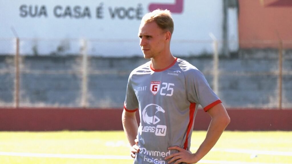 Lateral-direito reforça o QFC no Campeonato Potiguar 2027; veja elenco atualizado