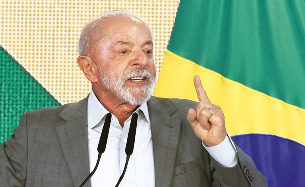 Lei eleva limite do MEI e perdoa R$ 18 bi de dívidas