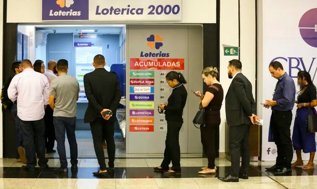 Mega-Sena sorteia prêmio acumulado em R$ 112 milhões neste domingo