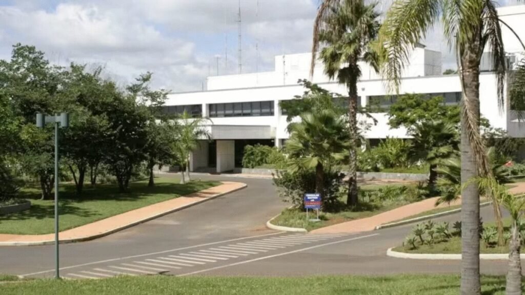 PF faz buscas contra suspeitos de planejar ação contra Embaixada dos EUA no Brasil