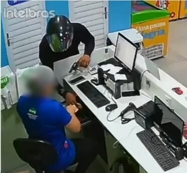PM prende homem suspeito de praticar vários assaltos em comércios de Mossoró
