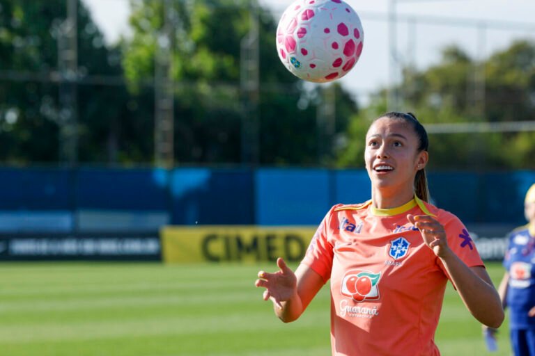 Priscila celebra retorno à Seleção Brasileira e mira Copa do Mundo: “Momento especial”